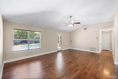 2736 Noah Jordan Rd, Navarre, FL 32566 - Photo 16