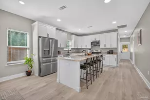 8355 Dudley Ave, Pensacola, FL 32504 - Photo 10