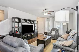 3674 Hawks Landing Cir, Pace, FL 32571 - Photo 10