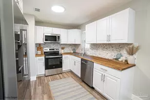 4494 Landes Dr, Pensacola, FL 32505 - Photo 2