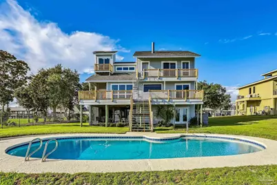 2653 Del Mar Dr, Gulf Breeze, FL 32563 - Photo 2