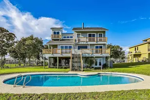 2653 Del Mar Dr, Gulf Breeze, FL 32563 - Photo 2