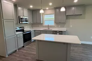 9699 Angel Oak Dr, Pensacola, FL 32526 - Photo 10