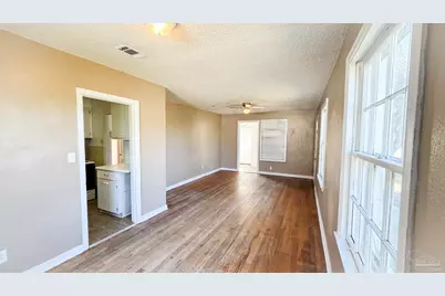 213 Bryant Rd, Pensacola, FL 32507 - Photo 4