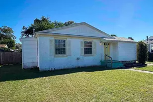 213 Bryant Rd, Pensacola, FL 32507 - Photo 2