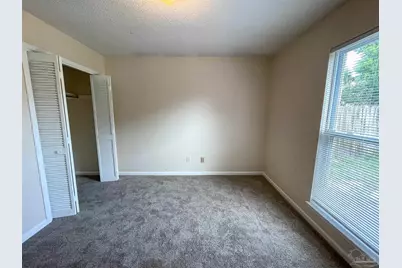 3226 Santa Rosa Dr, Gulf Breeze, FL 32563 - Photo 10