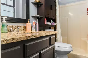 121 Claire Dr, Crestview, FL 32536 - Photo 32