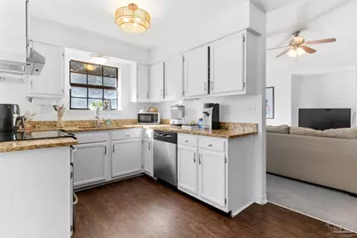 121 Claire Dr, Crestview, FL 32536 - Photo 12