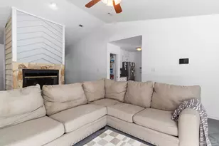 121 Claire Dr, Crestview, FL 32536 - Photo 10