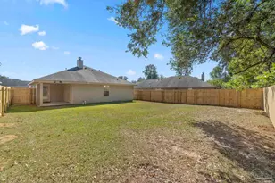 576 Edith Ln, Pensacola, FL 32534 - Photo 38