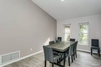 4228 E Sandy Bluff Dr, Gulf Breeze, FL 32563 - Photo 8