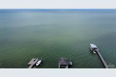 4228 E Sandy Bluff Dr, Gulf Breeze, FL 32563 - Photo 40