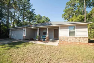 2305 Salamanca St, Navarre, FL 32566 - Photo 1