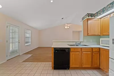 1204 Bartram Ln, Pensacola, FL 32507 - Photo 10
