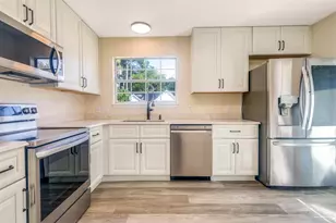 1356 Sterling Point Dr, Gulf Breeze, FL 32563 - Photo 20