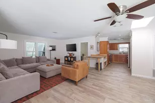 6 Pinetree Dr, Gulf Breeze, FL 32561 - Photo 4