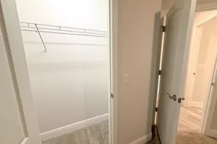 392 Hilburn Ln, Pensacola, FL 32504 - Photo 16