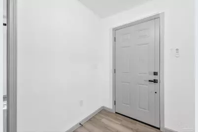 1000 N G St, Pensacola, FL 32501 - Photo 4