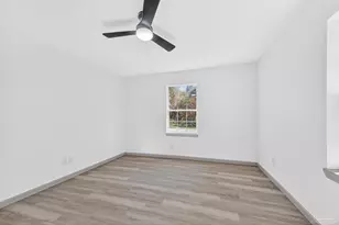 1000 N G St, Pensacola, FL 32501 - Photo 32