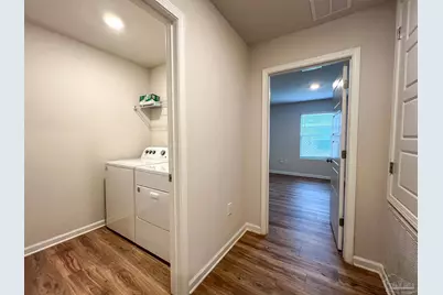 6351 Burrow Ln, Pensacola, FL 32526 - Photo 14