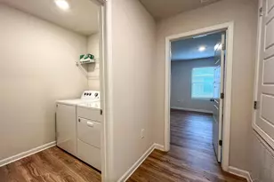 6351 Burrow Ln, Pensacola, FL 32526 - Photo 14