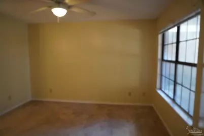 5001 Grande Dr #1412, Pensacola, FL 32504 - Photo 4