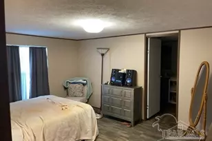 4619 Thoroughbred Dr, Milton, FL 32583 - Photo 10