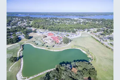 2628 Holley Club Dr, Navarre, FL 32566 - Photo 70