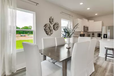 3996 Pendragon Cir, Milton, FL 32583 - Photo 8