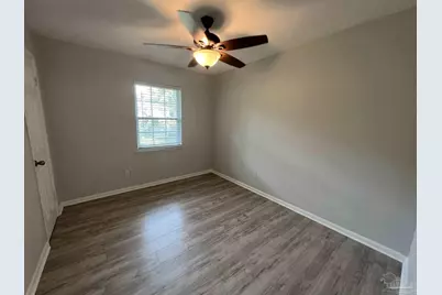 2855 Bayview Way, Pensacola, FL 32503 - Photo 8