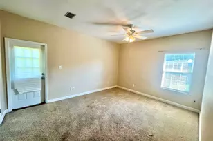100 S H St, Pensacola, FL 32502 - Photo 10