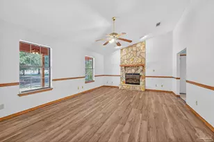 5453 Hamilton Ln, Pace, FL 32571 - Photo 8