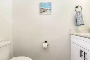 520 N Devillers St, Pensacola, FL 32501 - Photo 40