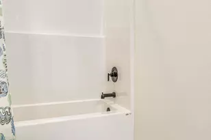 520 N Devillers St, Pensacola, FL 32501 - Photo 10