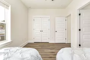 520 N Devillers St, Pensacola, FL 32501 - Photo 24