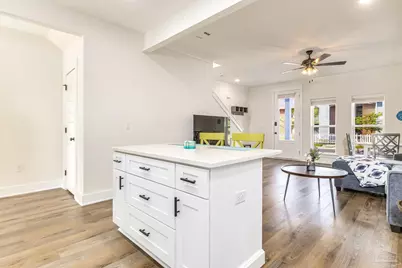 520 N Devillers St #B, Pensacola, FL 32501 - Photo 32