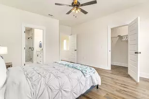 520 N Devillers St, Pensacola, FL 32501 - Photo 16