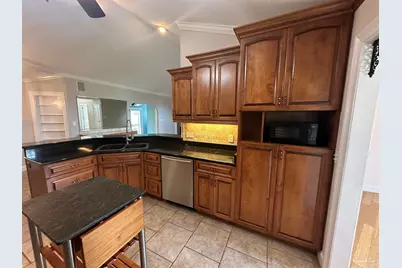 1611 Luzon Ln, Gulf Breeze, FL 32563 - Photo 20