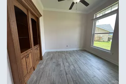 1611 Luzon Ln, Gulf Breeze, FL 32563 - Photo 14