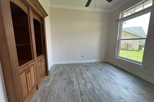 1611 Luzon Ln, Gulf Breeze, FL 32563 - Photo 14