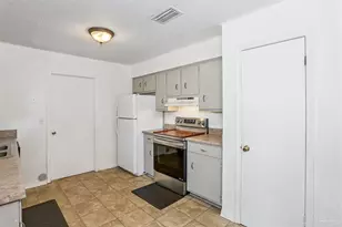 6636 Dallas Ave, Pensacola, FL 32526 - Photo 10