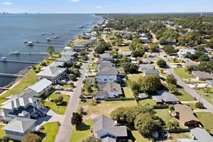 3348 Edgewater Dr, Gulf Breeze, FL 32563 - Photo 62