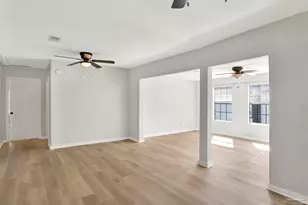 21 N Harris St, Pensacola, FL 32507 - Photo 10