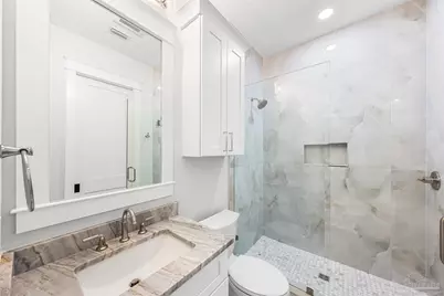 28 Baybridge Dr, Gulf Breeze, FL 32561 - Photo 8