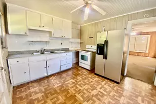 3008 W Lloyd St, Pensacola, FL 32505 - Photo 8