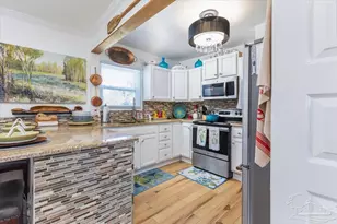 210 Berry Rd, Pensacola, FL 32507 - Photo 10