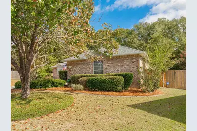 2351 Queens Ferry Ln, Cantonment, FL 32533 - Photo 48