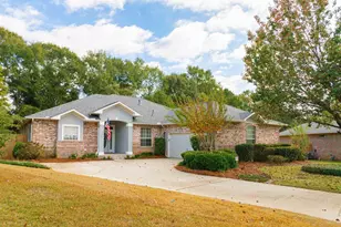 2351 Queens Ferry Ln, Cantonment, FL 32533 - Photo 6