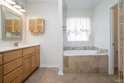 2351 Queens Ferry Ln, Cantonment, FL 32533 - Photo 36