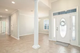 2351 Queens Ferry Ln, Cantonment, FL 32533 - Photo 8